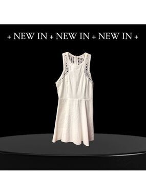 American Eagle Elegant White Sleeveless Dress